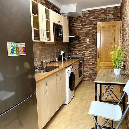 Comodo Alojamiento Cerca De La Playa Apartmán *